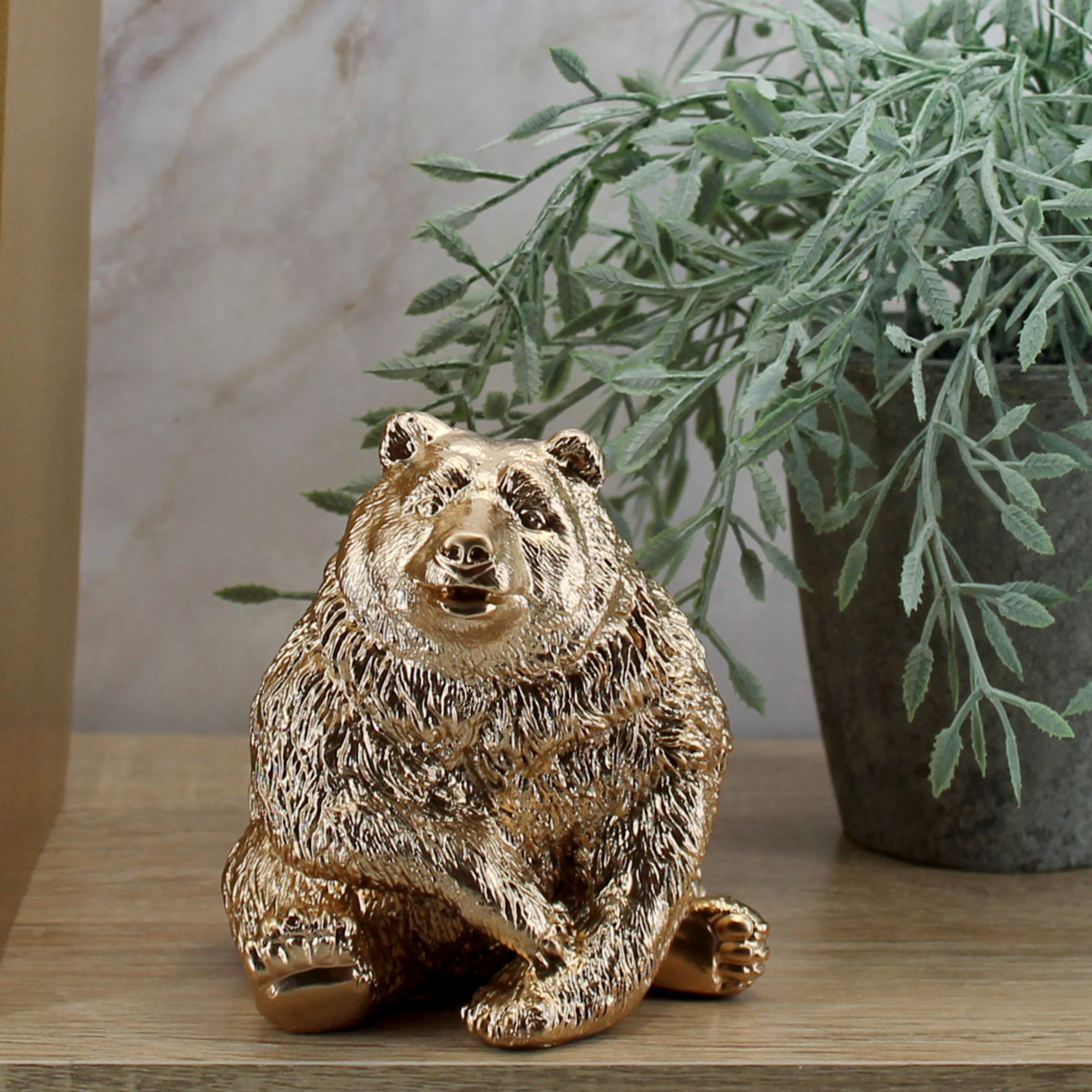 Миниатюра 1. Изделие "Статуэтка Медведь ", цвет светлая бронза, категория "Животные и птицы".