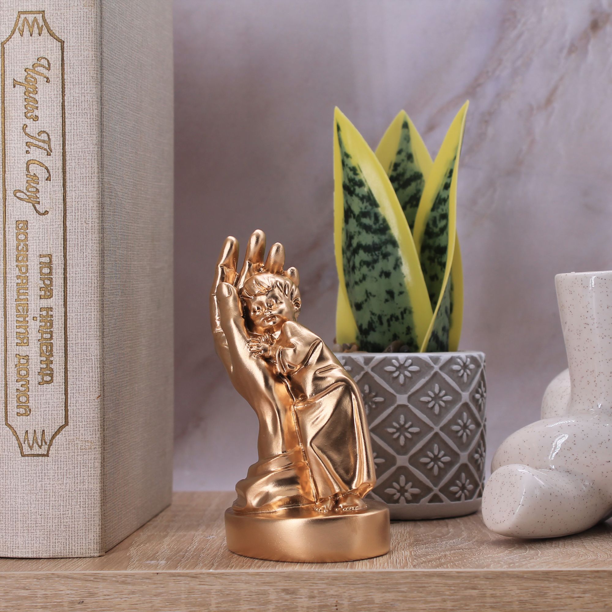 Миниатюра 1. Изделие "Статуэтка Нежность (Материнская любовь)", цвет светлая бронза, категория "Античность и мифология".