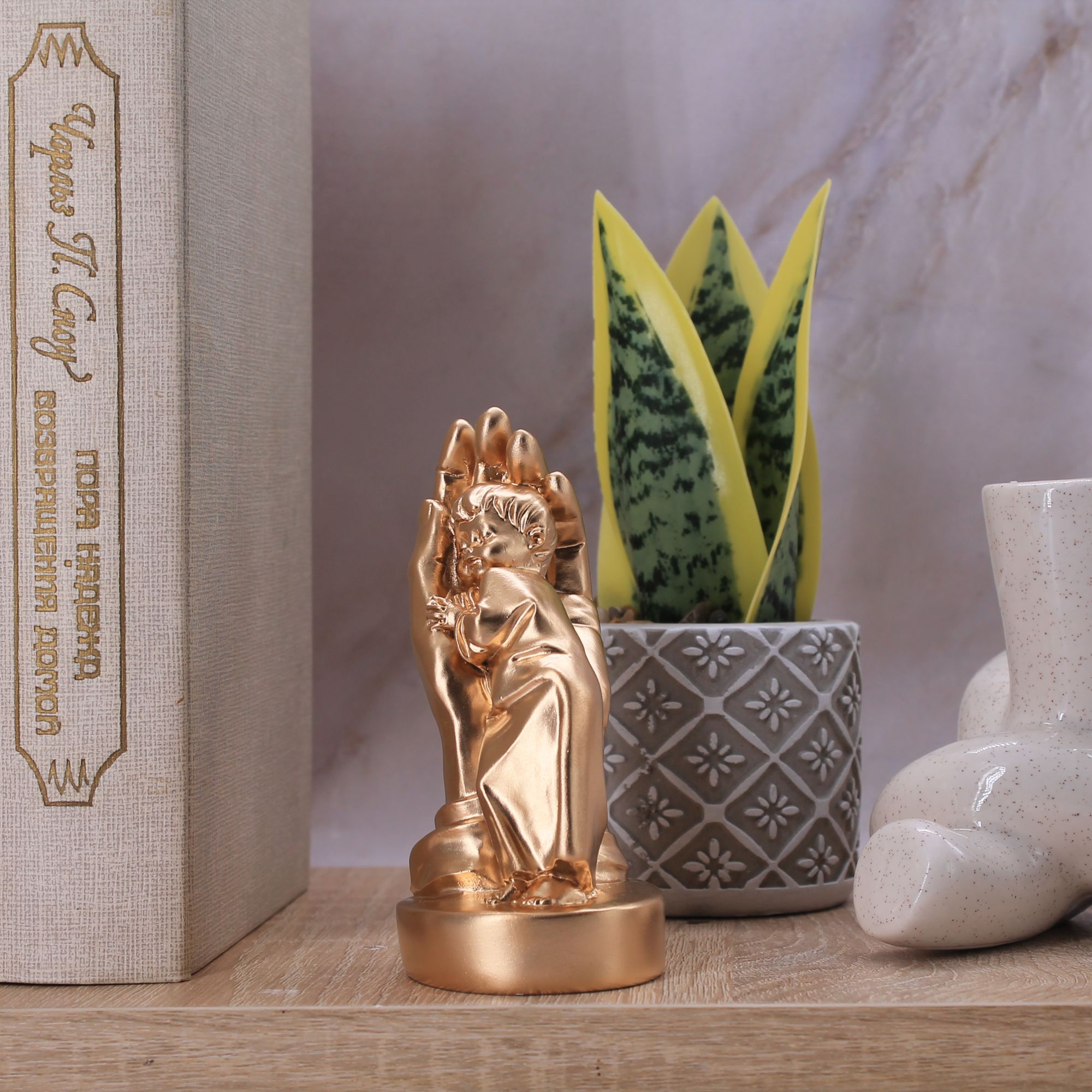 Миниатюра 4. Изделие "Статуэтка Нежность (Материнская любовь)", цвет светлая бронза, категория "Античность и мифология".