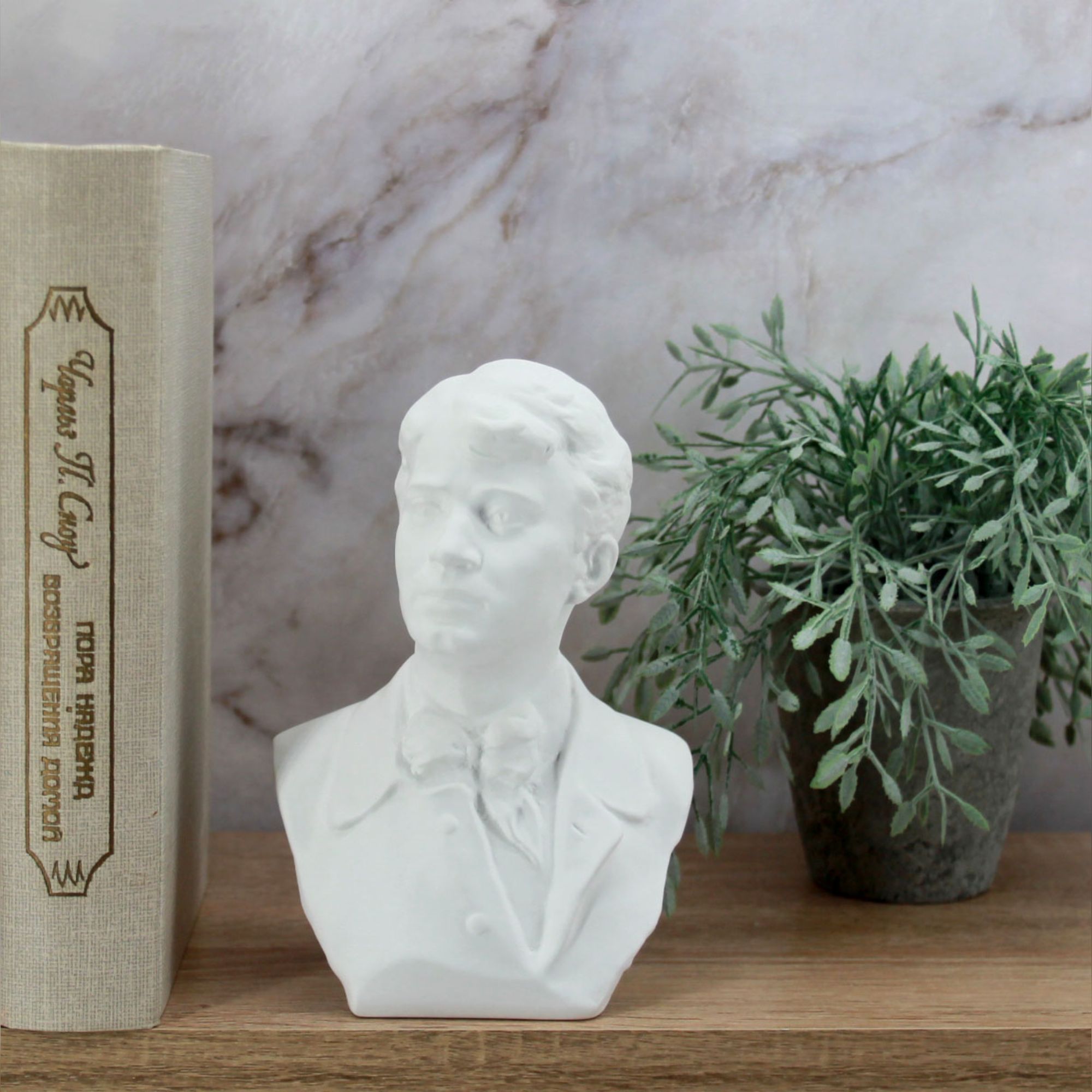 Миниатюра 9. Изделие "Статуэтка бюст Есенин С.А. большой", цвет белый матовый, категория "Бюсты".