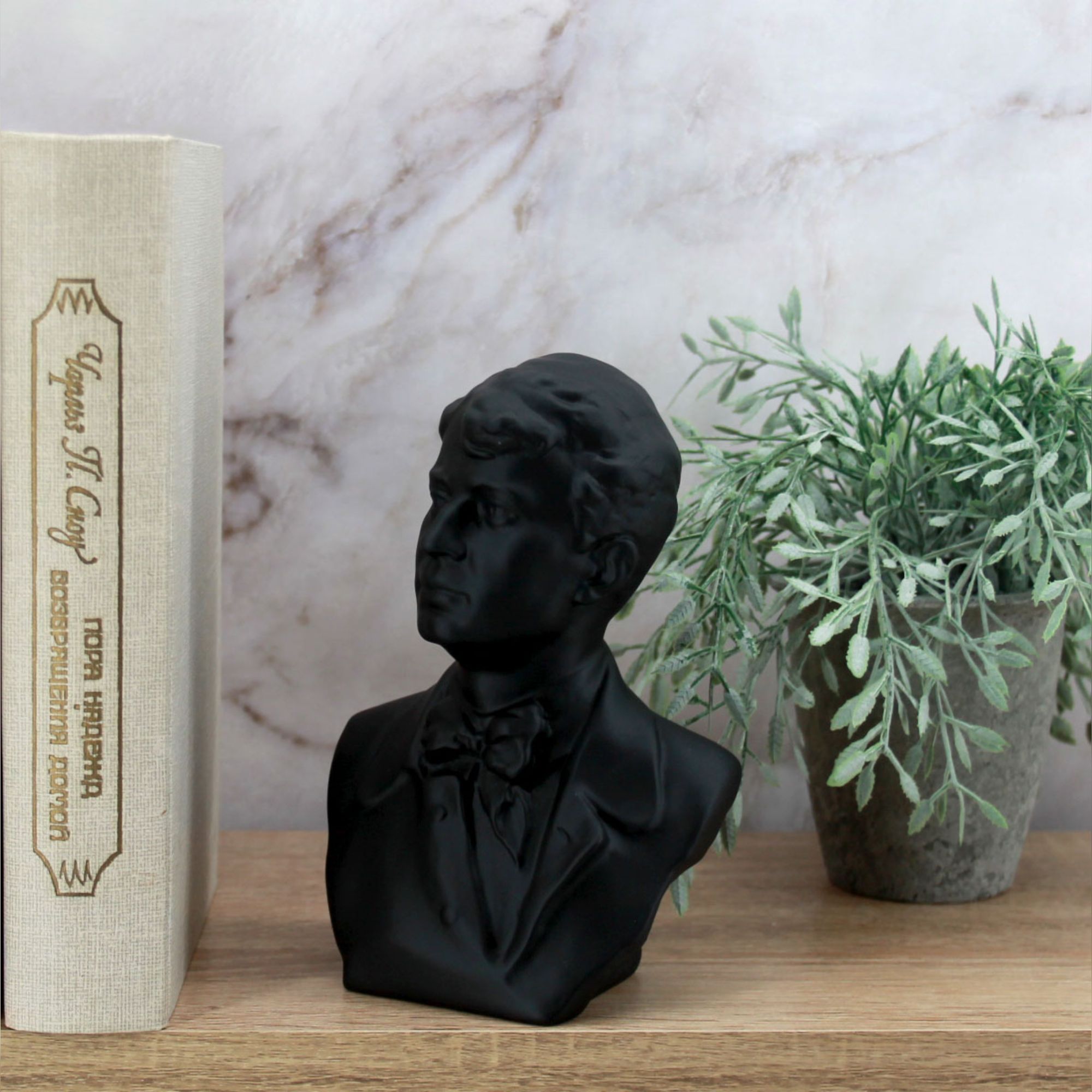 Миниатюра 14. Изделие "Статуэтка бюст Есенин С.А. большой", цвет черный матовый, категория "Бюсты".