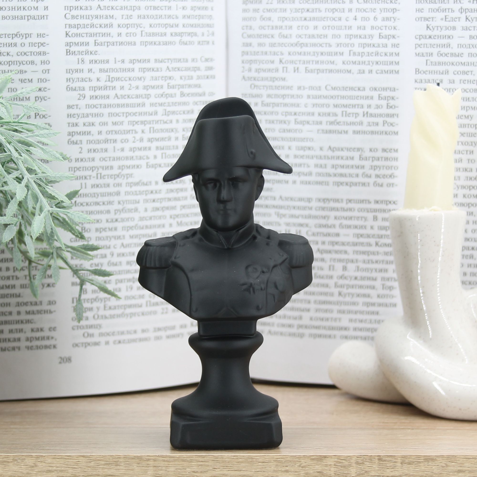 Миниатюра 14. Изделие "Статуэтка Бюст Наполеон Бонапарта", цвет черный матовый, категория "Бюсты".