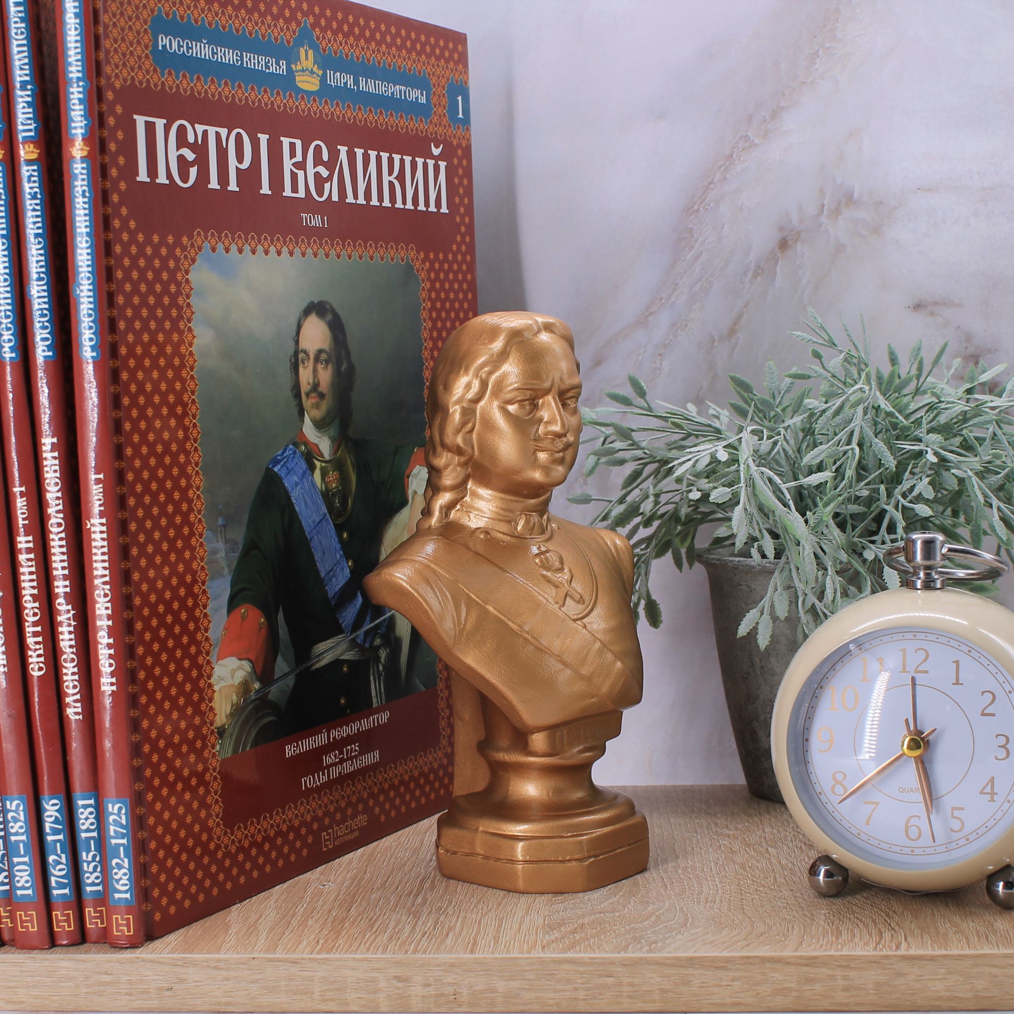 Миниатюра 6. Изделие "Статуэтка бюст Петр Первый № 1", цвет темная бронза, категория "Бюсты".