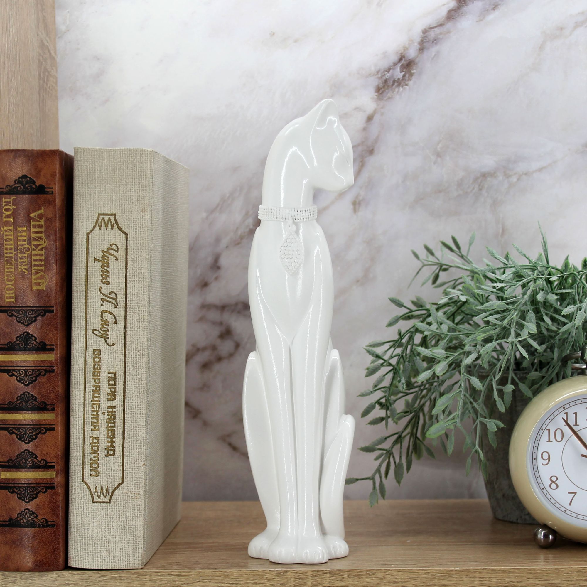 Миниатюра 2. Изделие "Статуэтка Кошка Грация с кулоном", цвет белый глянец, категория "Кошки".