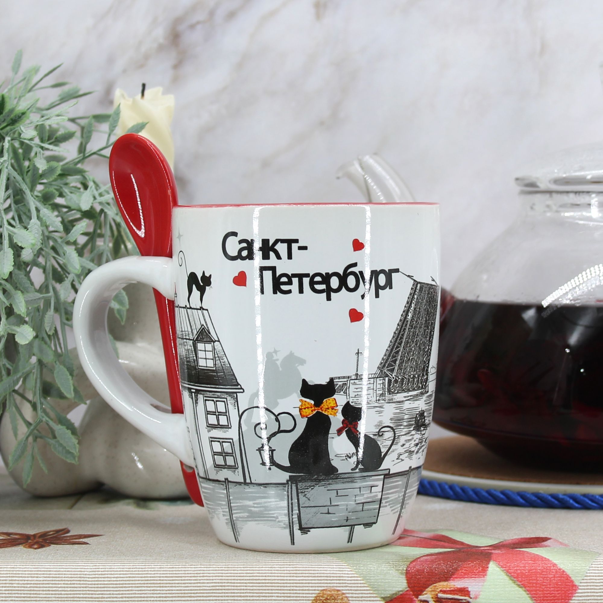 Миниатюра 1. Изделие "Подарочный набор чайная кружка с ложкой " Санкт-Петербург " № 2", цвет без цветов, категория "Сопутствующие товары".