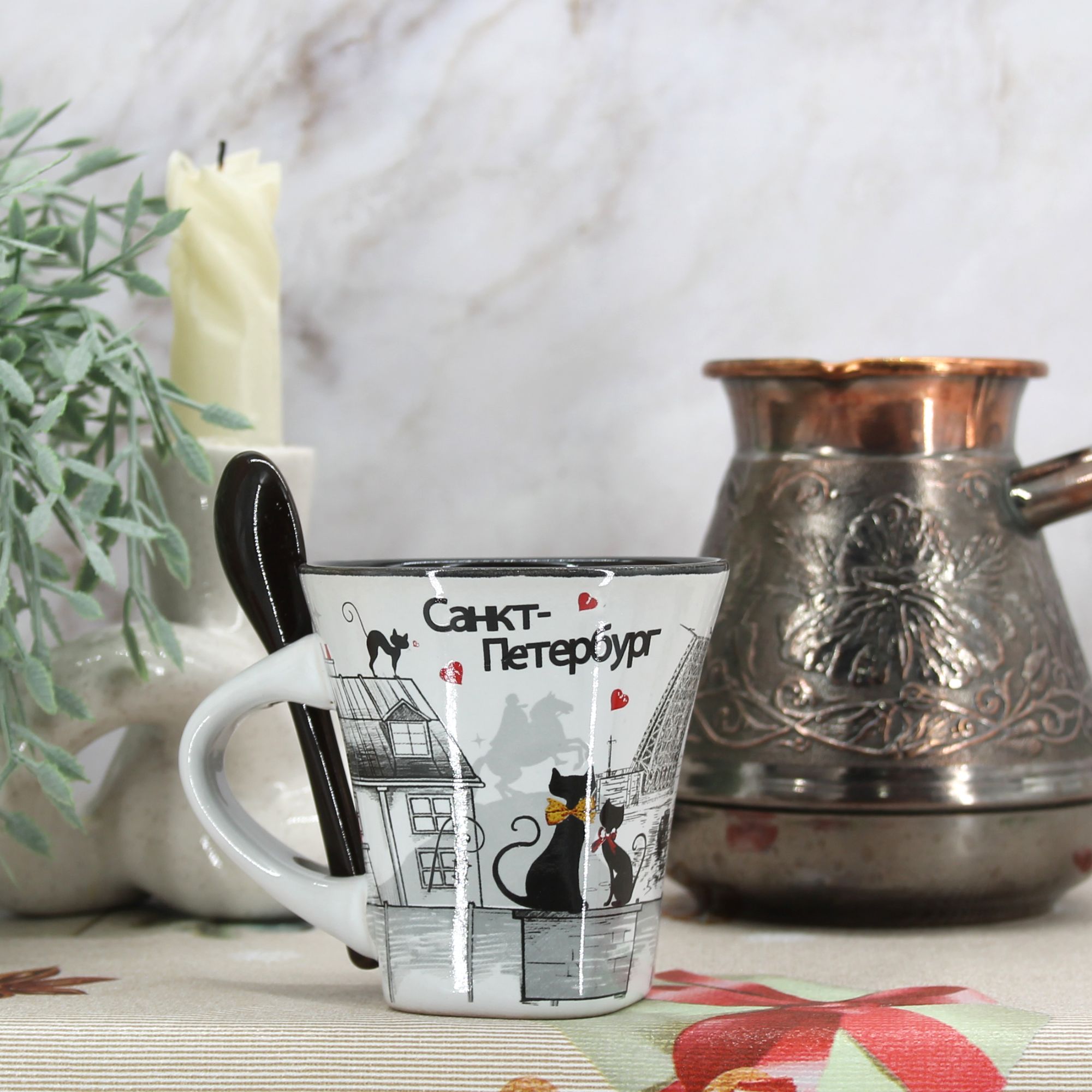 Миниатюра 1. Изделие "Подарочный набор Сувенир кофейная кружка и ложка "Санкт-Петербург" № 1", цвет без цветов, категория "Сопутствующие товары".