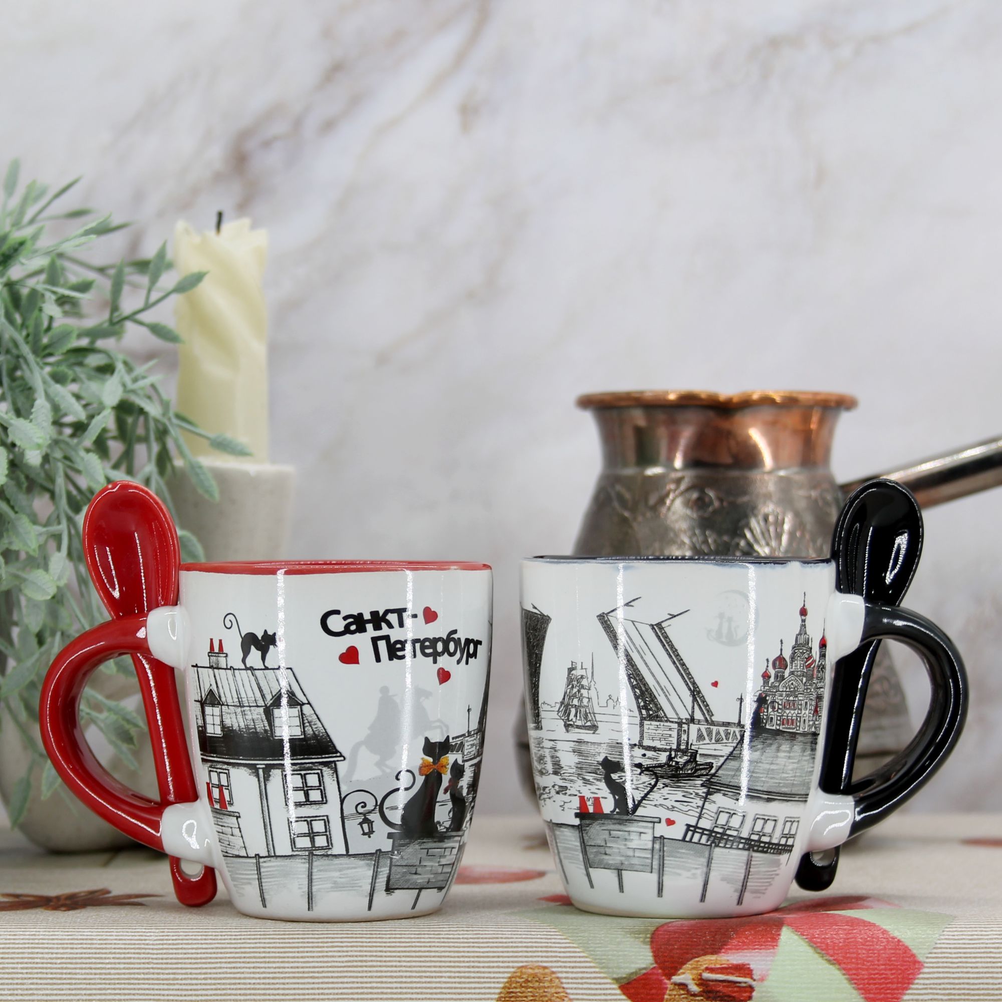Миниатюра 4. Изделие "Подарочный набор Сувенир кофейных кружек с ложками "Санкт-Петербург"", цвет без цветов, категория "Сопутствующие товары".