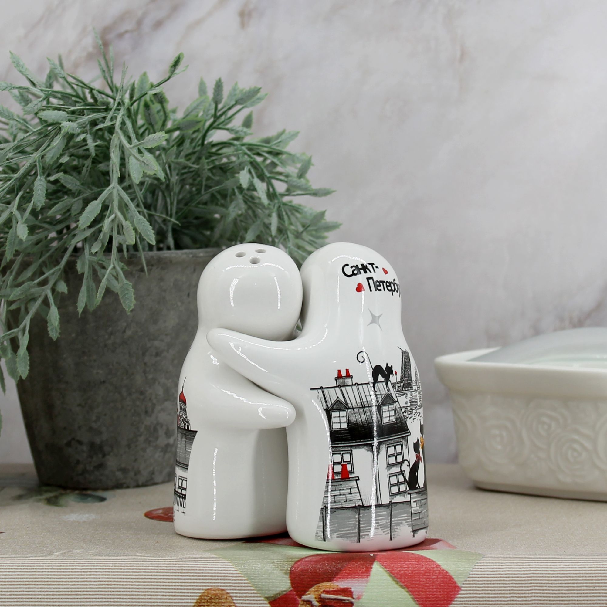 Миниатюра 1. Изделие "Сувенир  "Санкт-Петербург" Набор для специй", цвет без цветов, категория "Сопутствующие товары".