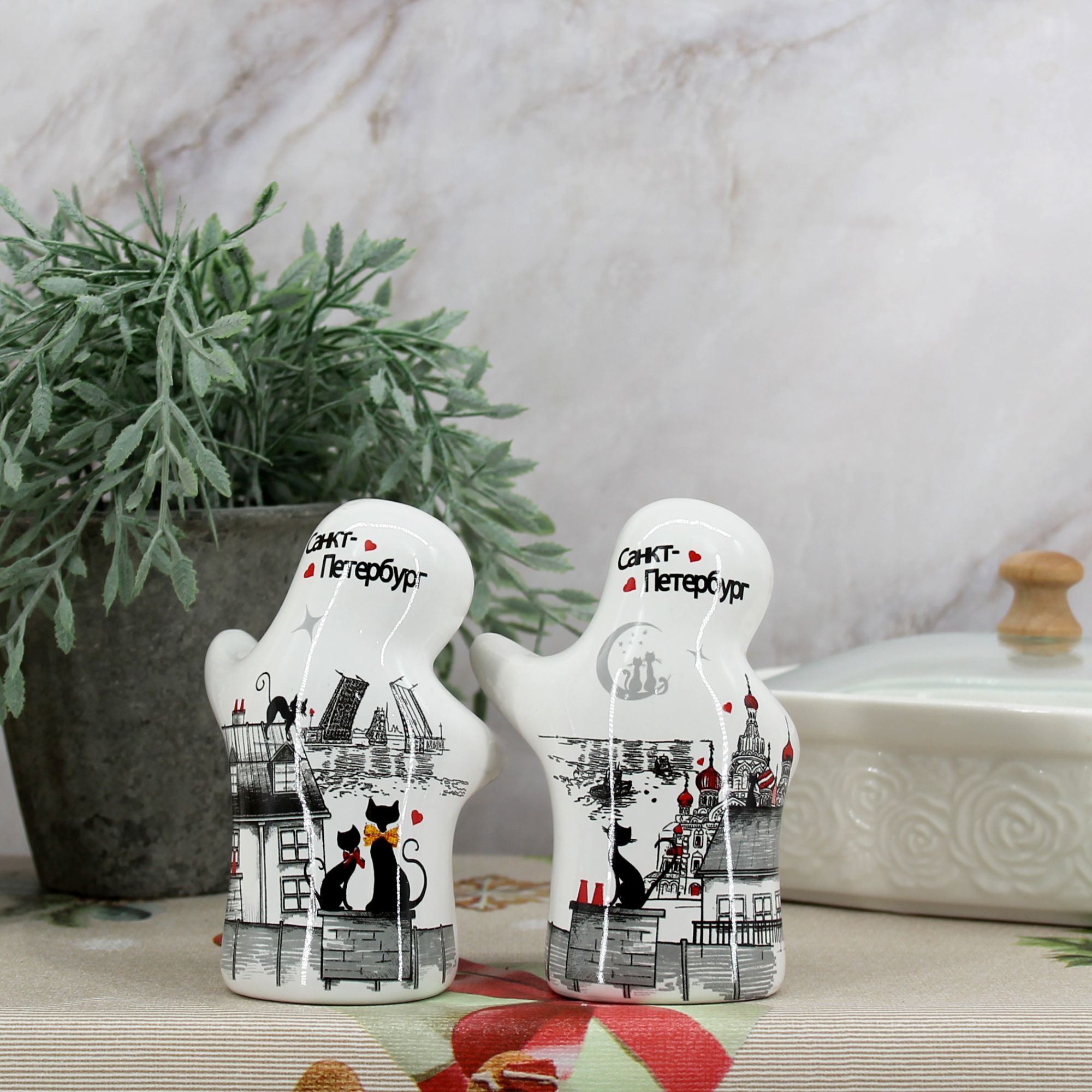 Миниатюра 2. Изделие "Сувенир  "Санкт-Петербург" Набор для специй", цвет без цветов, категория "Сопутствующие товары".
