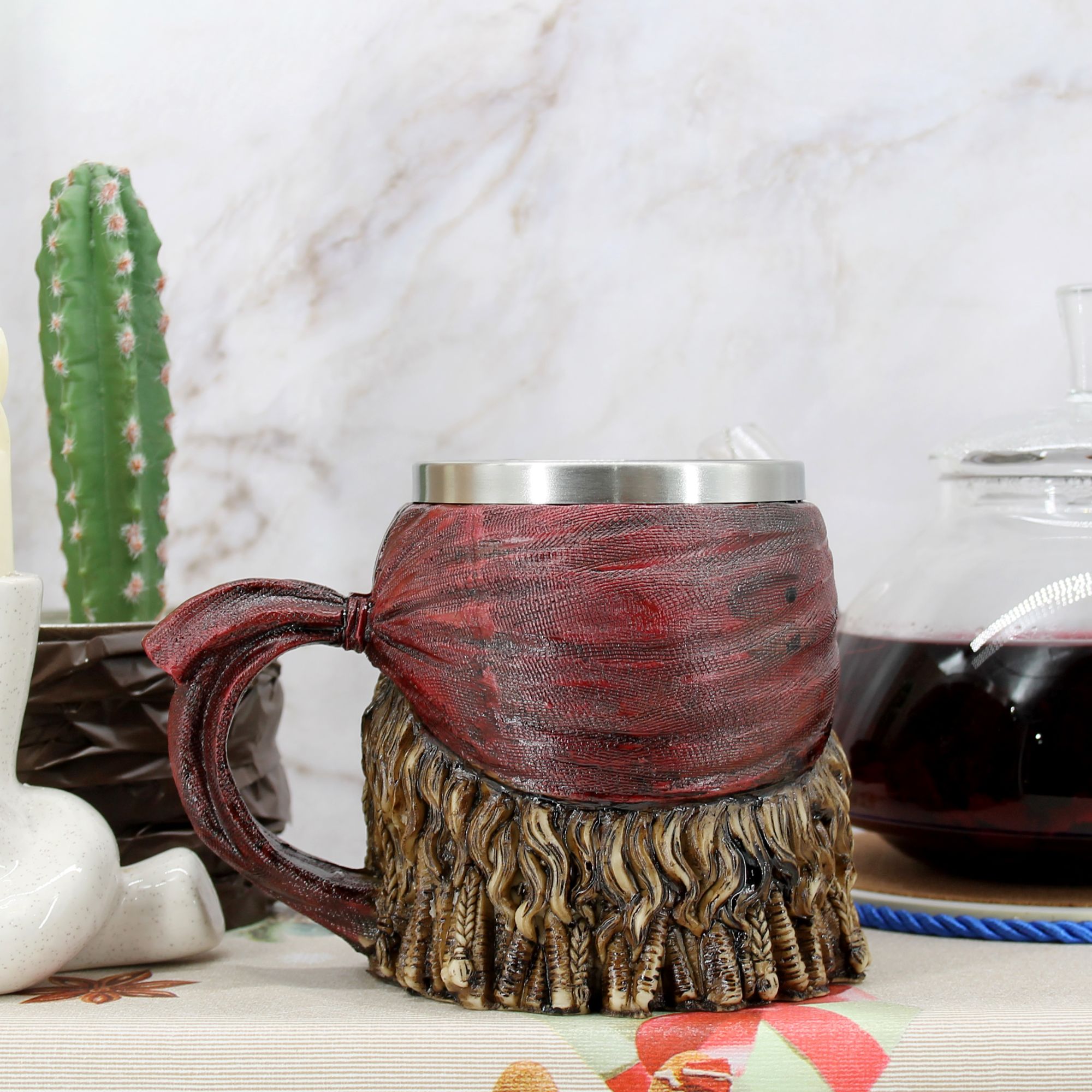 Миниатюра 4. Изделие "Сувенирная Кружка Одноглазый пират", цвет без цветов, категория "Сопутствующие товары".