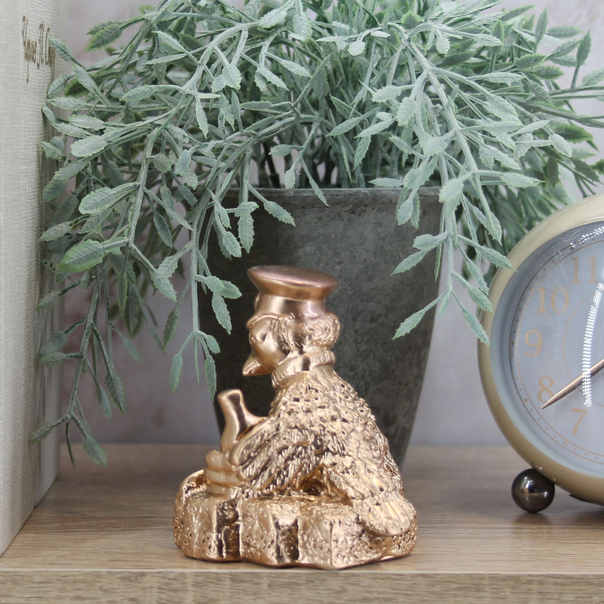 Миниатюра 4. Изделие " Статуэтка " Чижик-Пыжик"", цвет светлая бронза, категория "Сувениры Спб".